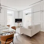 Apartament Opulent Elegance In Lux Retreat