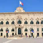 Opulent Elegance In Lux Retreat * Valletta