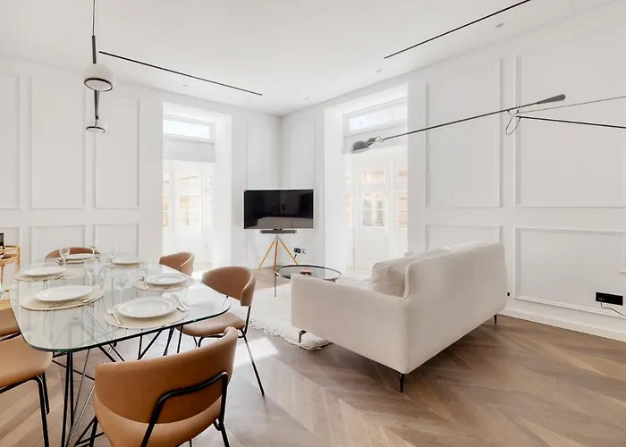 Apartment Opulent Elegance In Lux Retreat