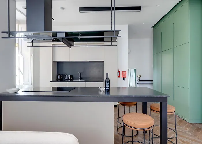 Opulent Elegance In Lux Retreat Apartment Valletta